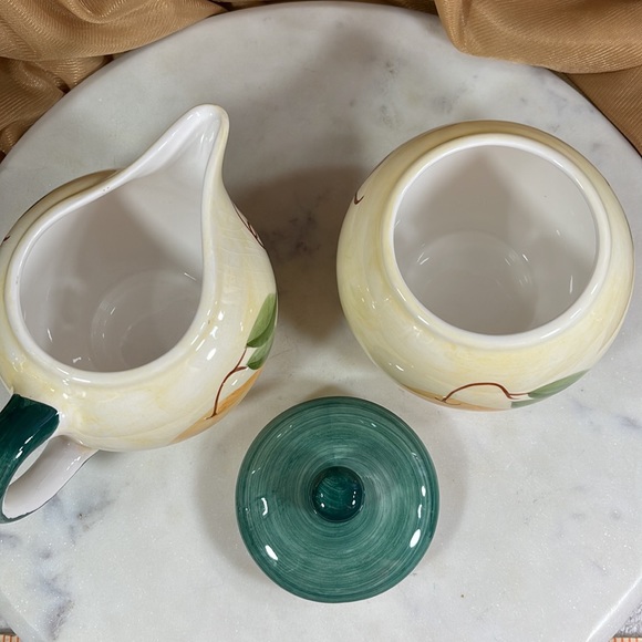 “EXCLUSIVELY YOURS” Porcelain Cream & Sugar Set from Argosy Casino - Picture 5 of 17